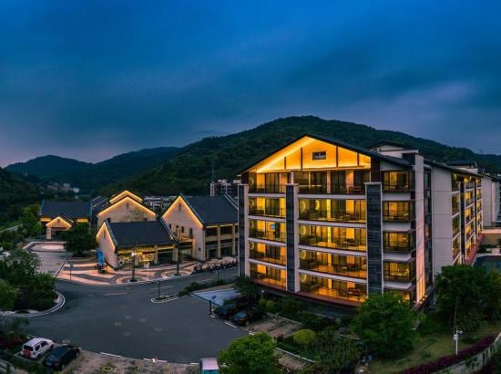 Guangzhou Conghua Fangyuan Yunya Hotel Accommodation Package