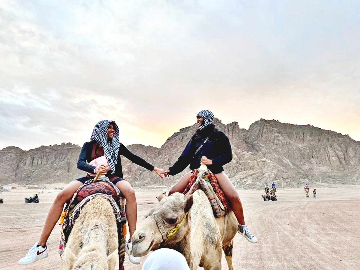 Sahl Hasheesh：全地形車越野之旅、貝都因村和騎駱駝