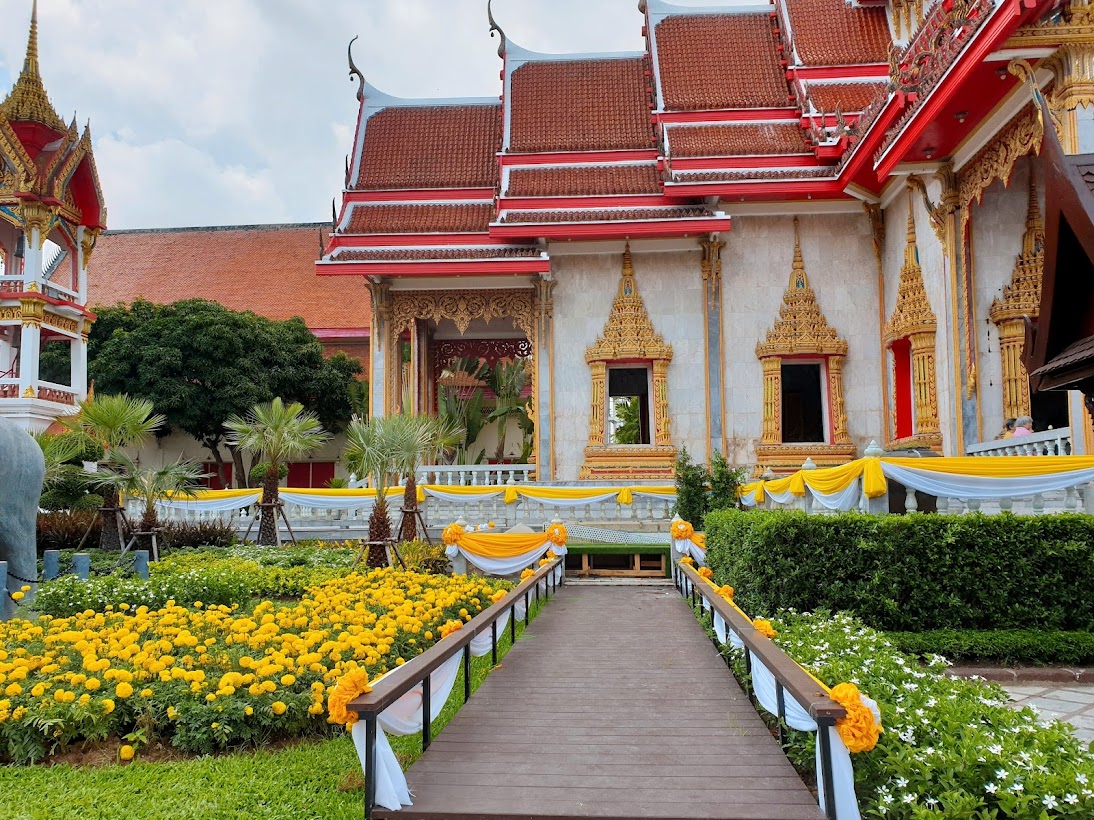 Cultural Temple Day Tour with Big Buddha Hike and Organic Thai Lunch