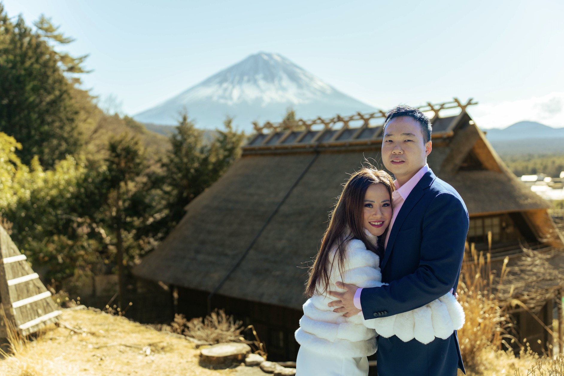 在懷舊的商店街,拍些照片發到Instagram上吧。 在懷舊的商店街,拍些照片發到Instagram上吧。