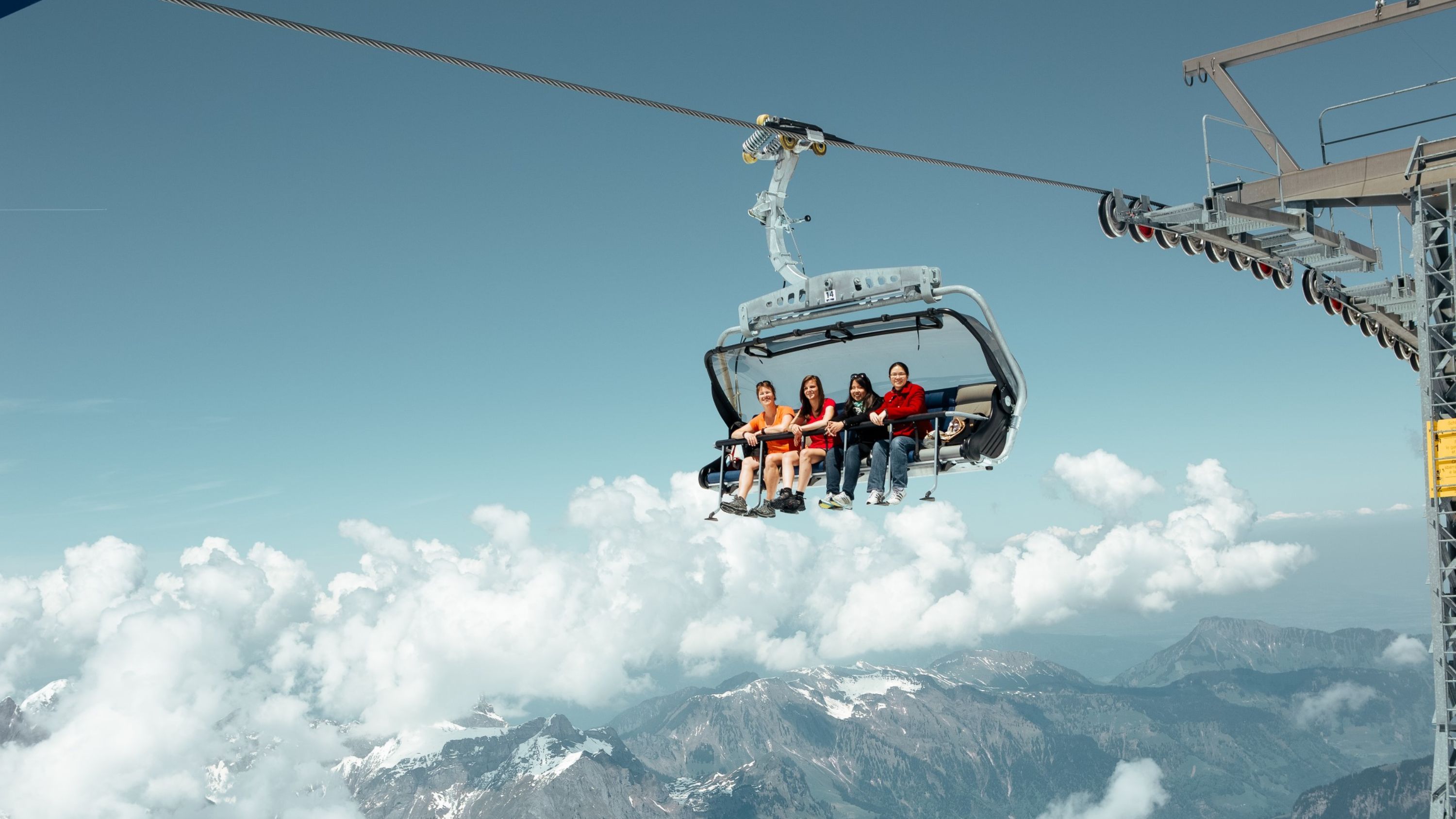 從蘇黎世出發的鐵力士峰（Mount Titlis）和冰川飛渡椅纜車（Ice Flyer）之旅
