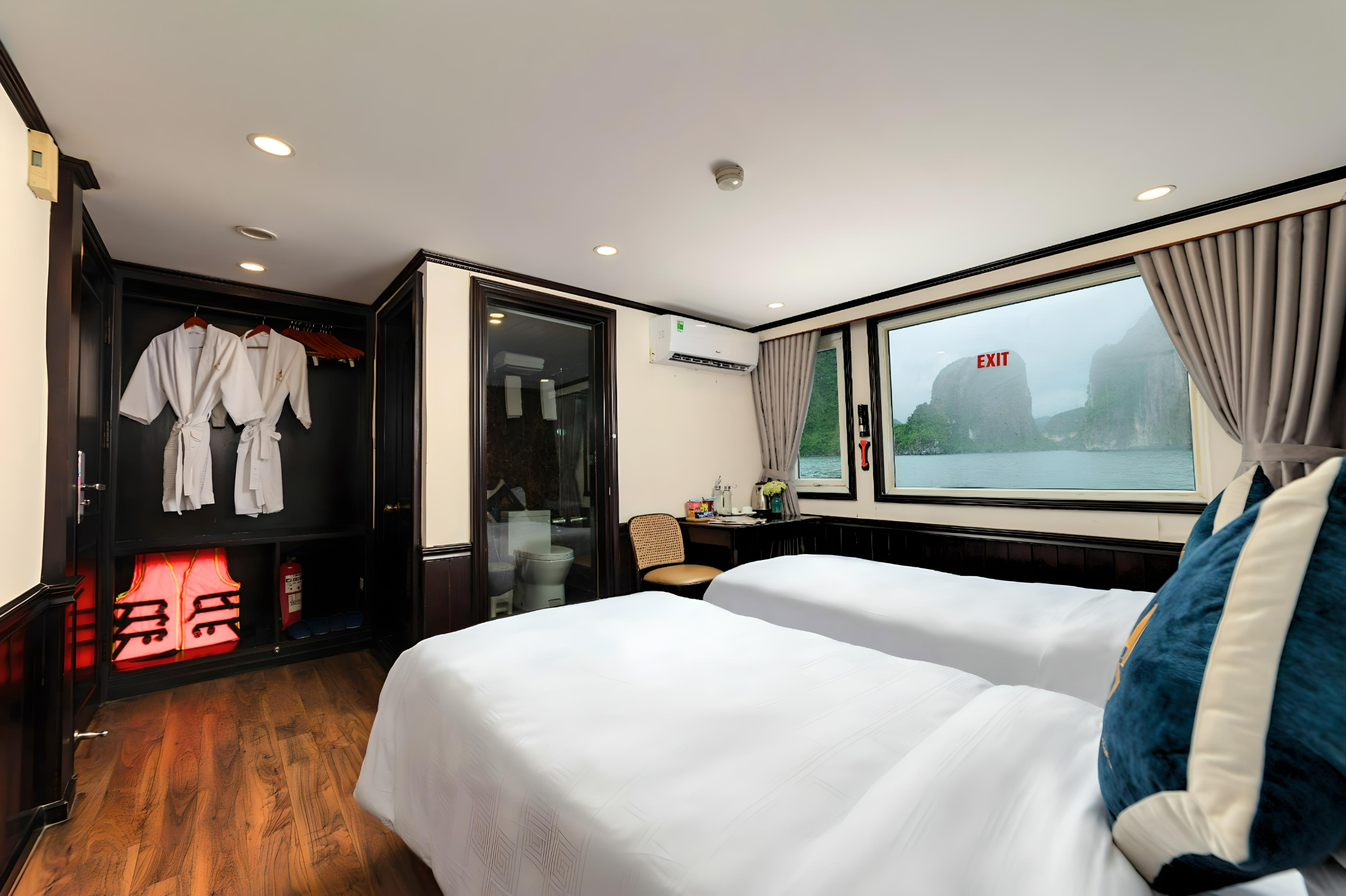 Experience a graceful stay in Deluxe Cabin Twin or Double with full facilities