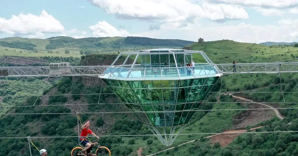 Dashbashi Canyon , Glass Bridge Group Tour