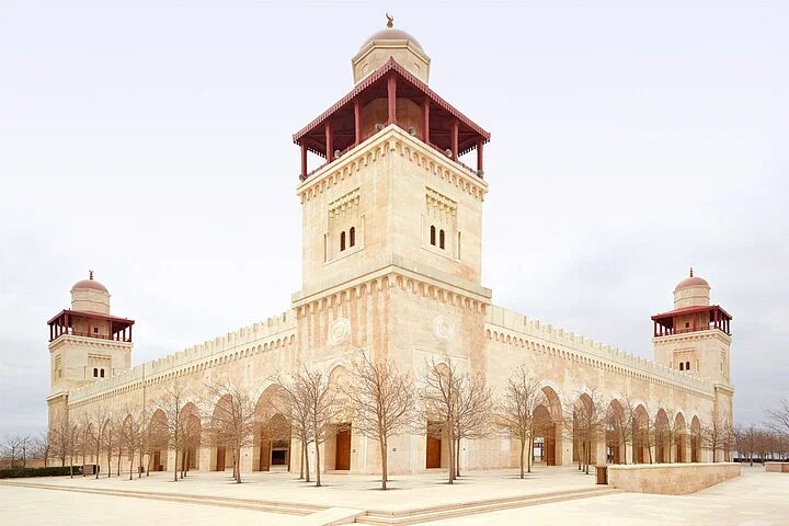 King Abdullah Mosque and Jordan Valley Islamic Tour from Amman