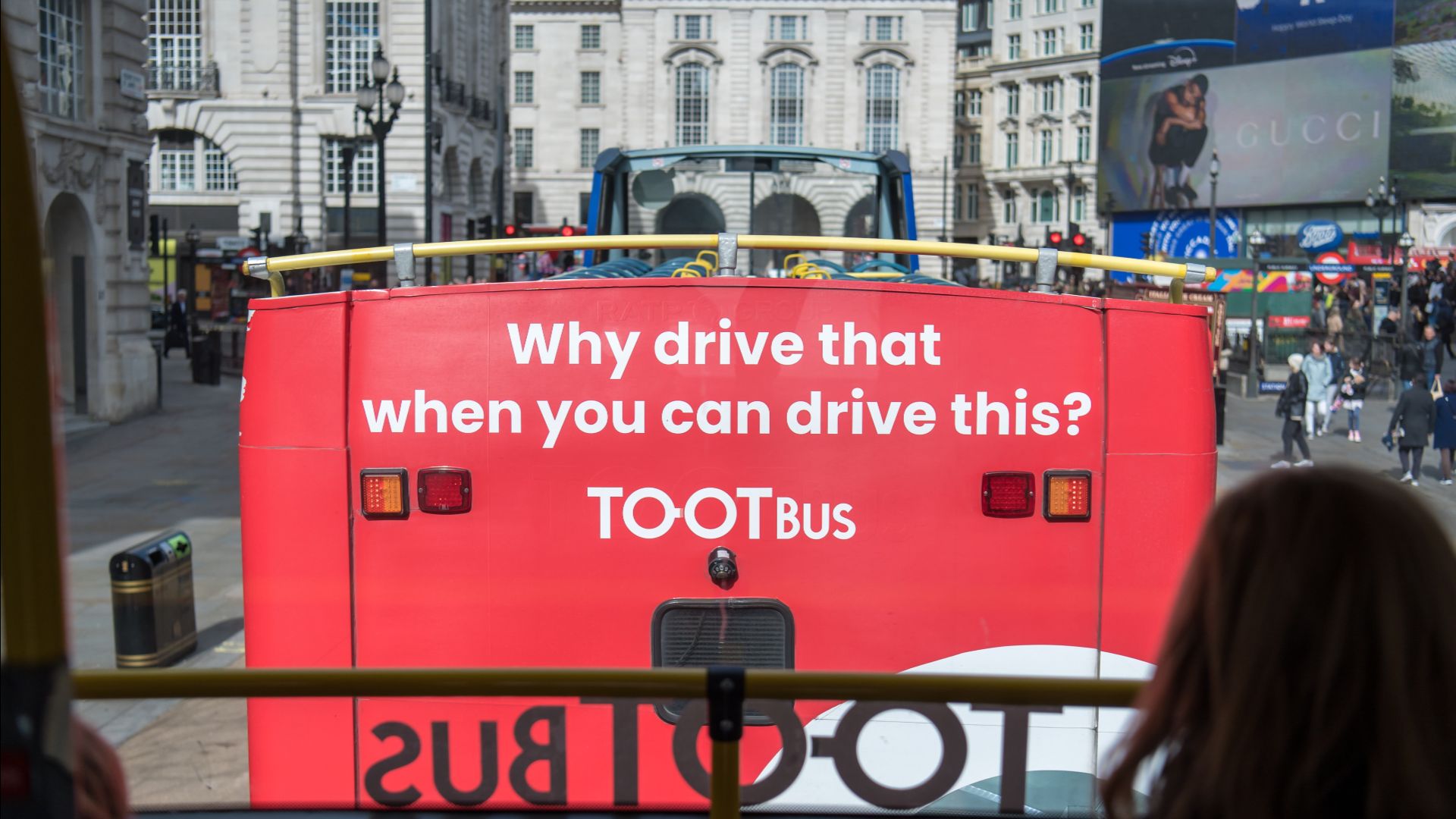 Paris Kids Bus Tour by Toothbus