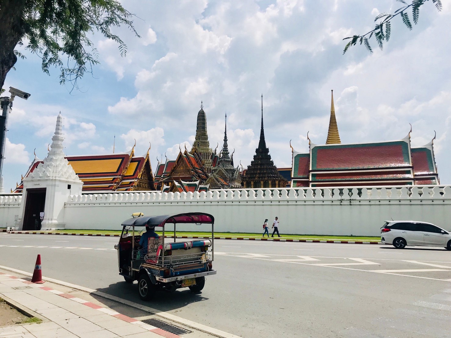 曼谷嘟嘟車騎行之旅