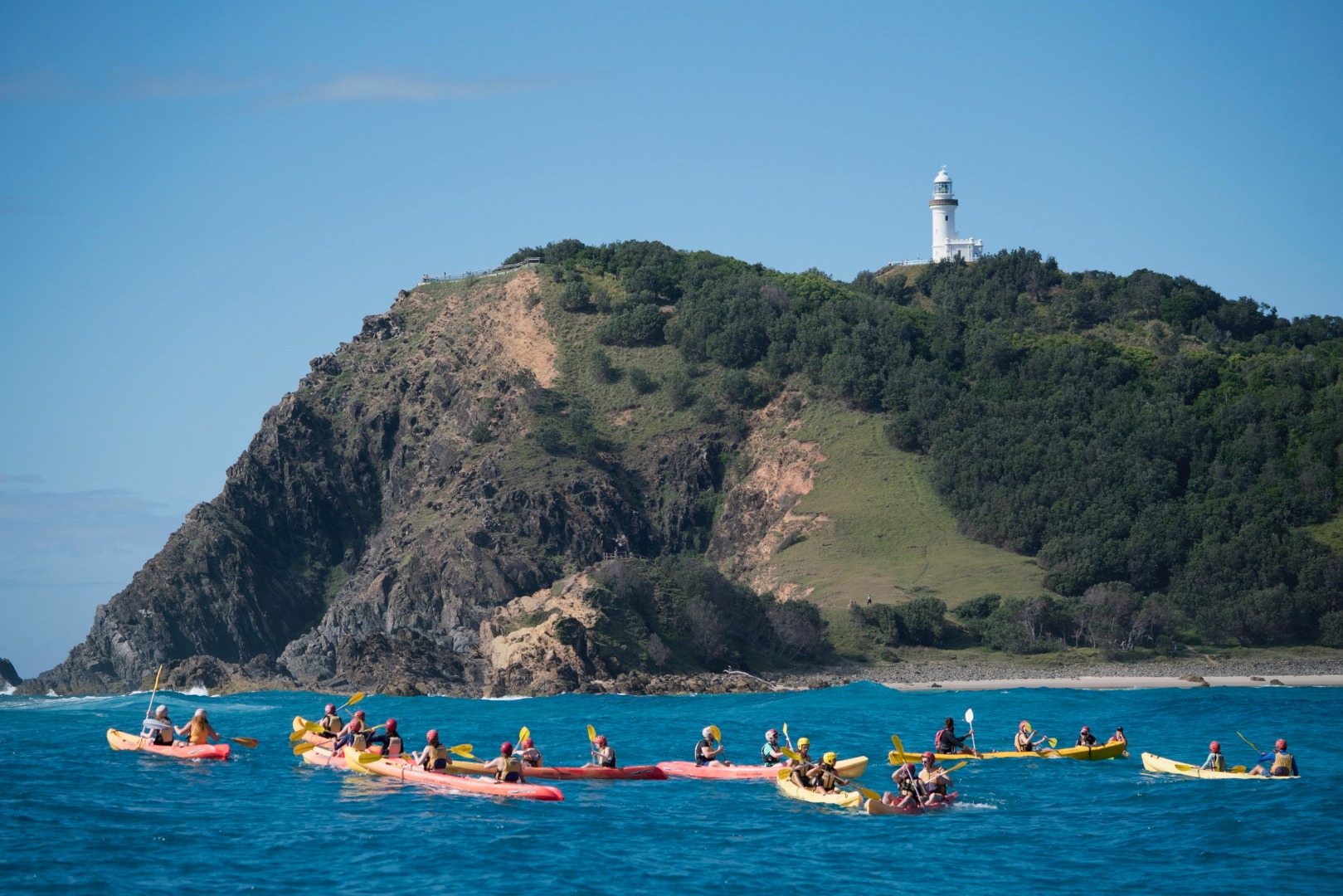 Dolphin and Kayaking Tour in Byron Bay 