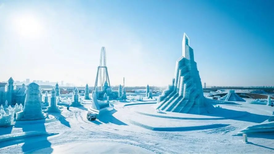 東北哈爾濱私人小團半天日遊（哈爾濱冰雪大世界+冰雪節+專車接送+白天遊覽）