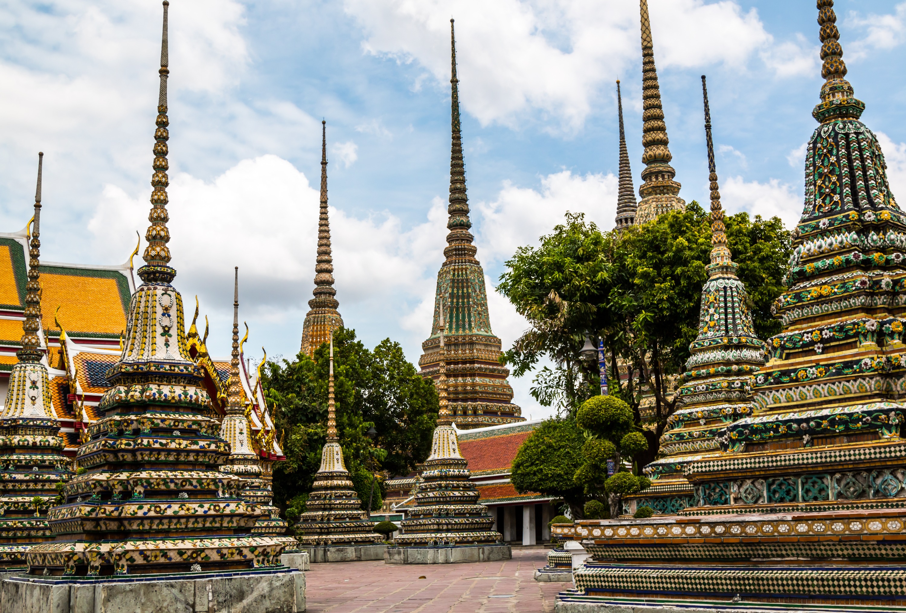 曼谷臥佛寺（Wat Pho） & 鄭王廟（Wat Arun）徒步之旅