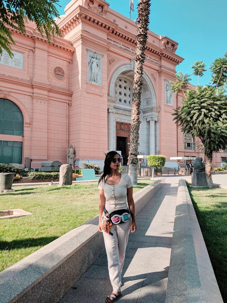 吉薩金字塔（Giza Pyramids）、埃及博物館（Egyptian Museum）和市集私人導覽，含午餐