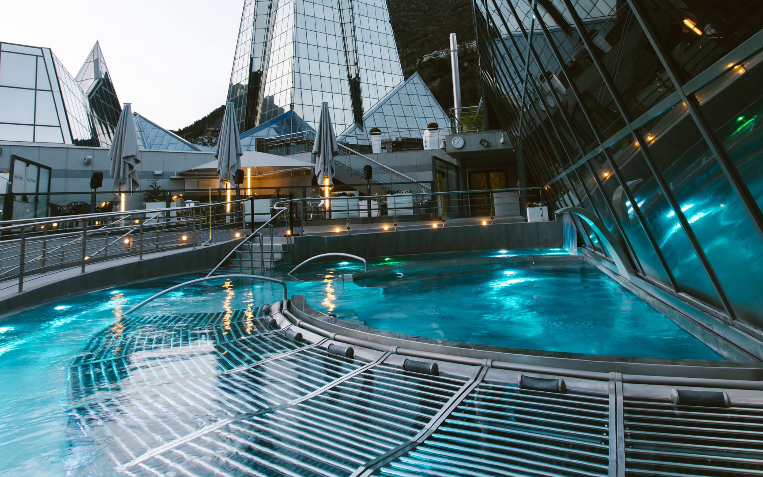 Find tranquility in the interior thermal pool, where jets of water offer a gentle, calming massage