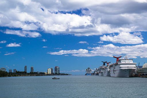 Miami Amazing Sightseeing Bus and Boat Tour