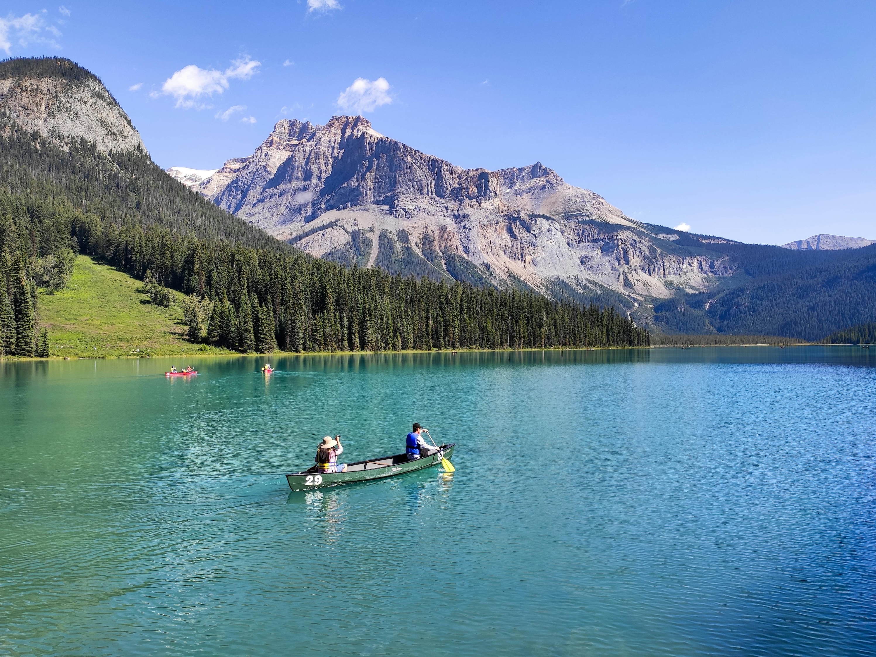 Emerald Lake (Optional Canoe) & Takakkaw Falls Premium Small Group
