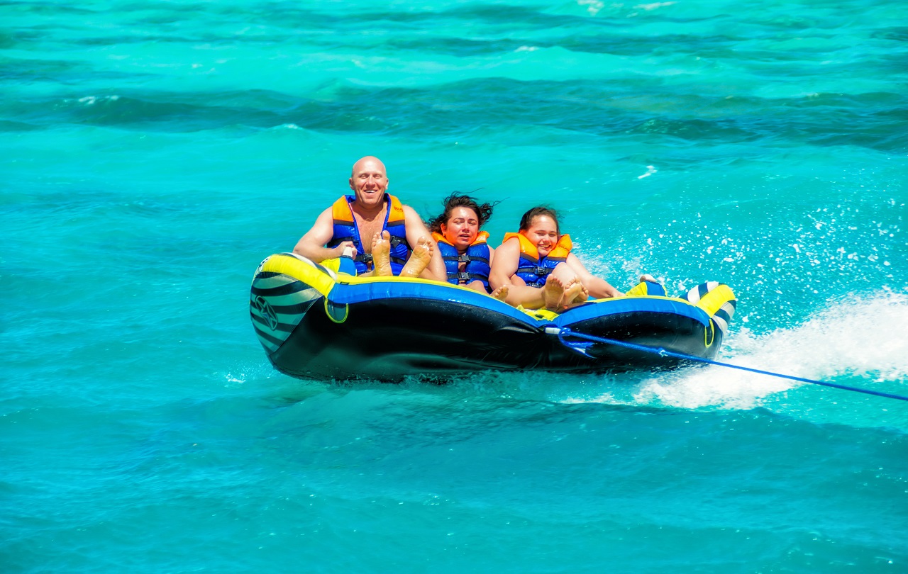 Banana and Quadra Boat Adventure With Private Transfer - Hurghada