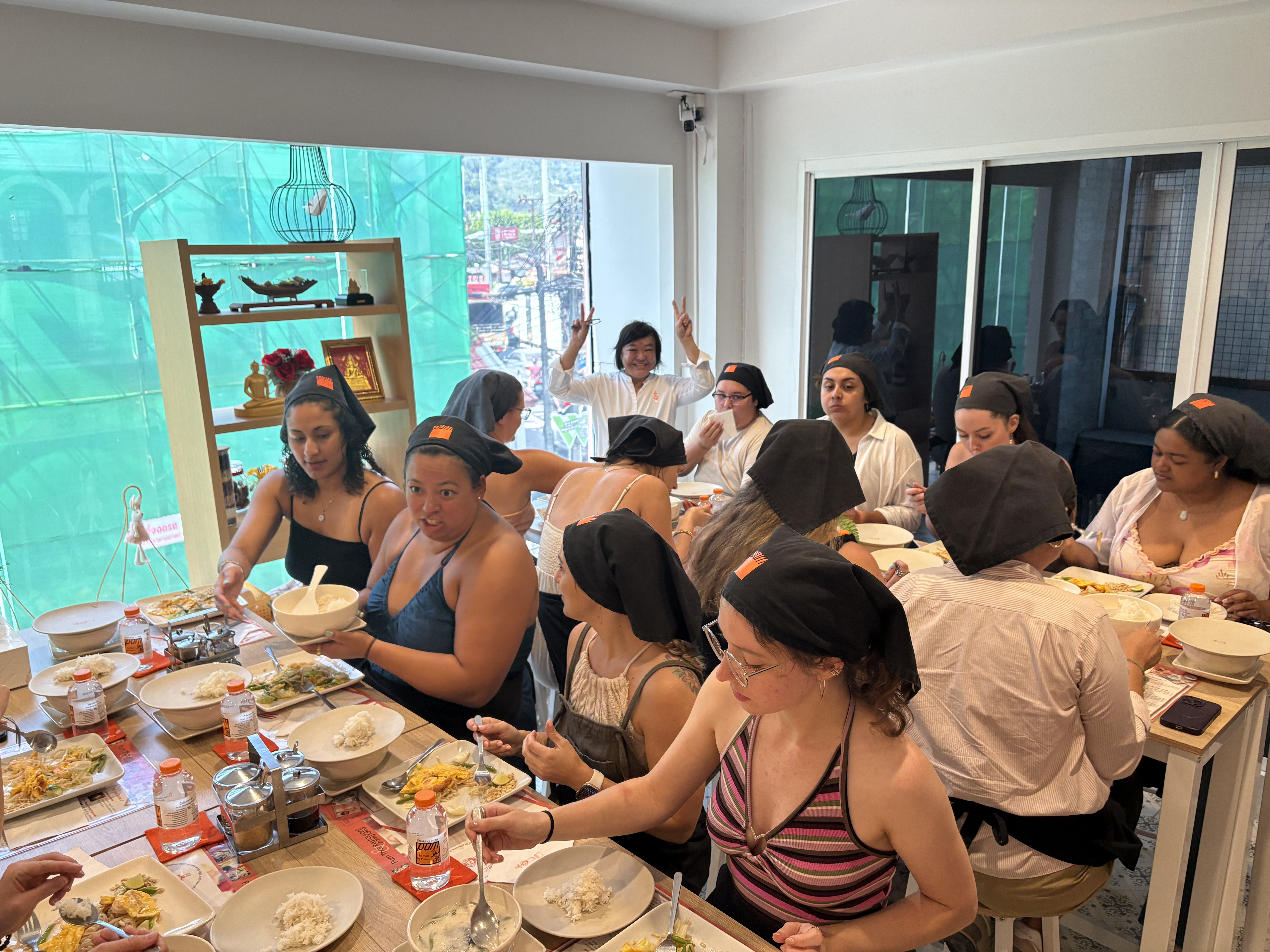 盡情享用您剛學會烹製的美味佳餚 盡情享用您剛學會烹製的美味佳餚