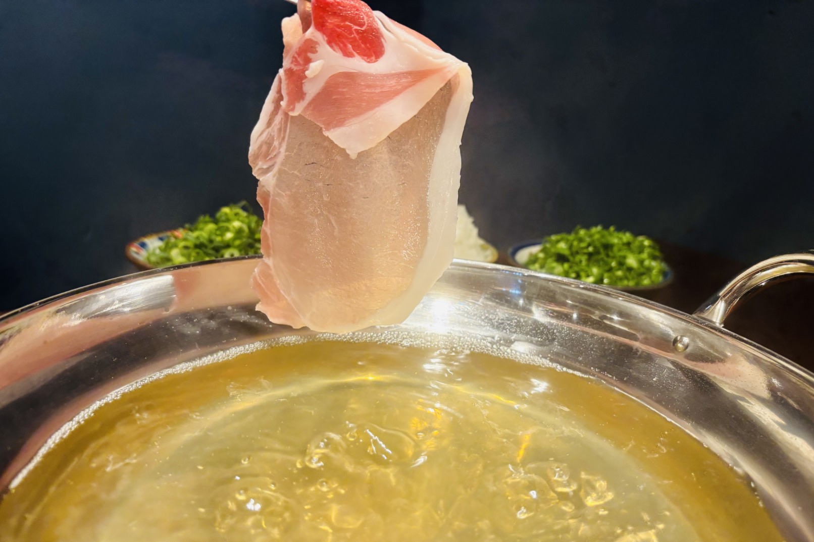 【Agu Oji no Mise】Unique Agu Pork Shabu Shabu Experience