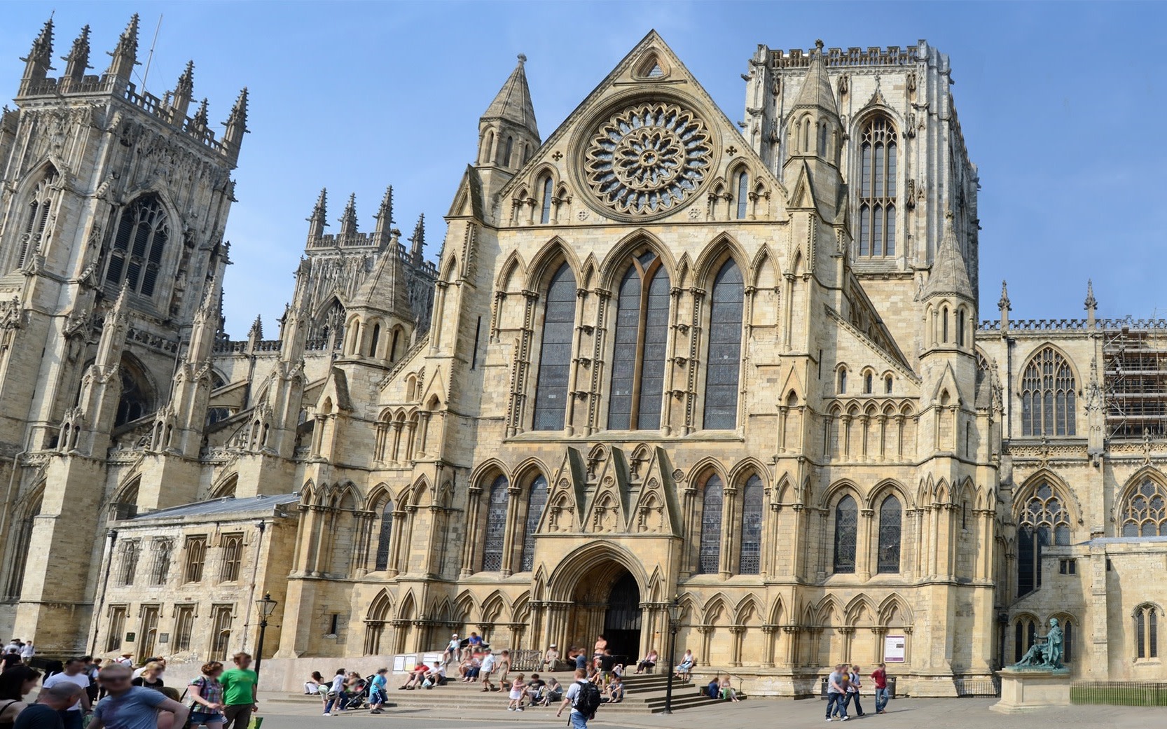 York: Exterior Tour of York Minster with Group Access