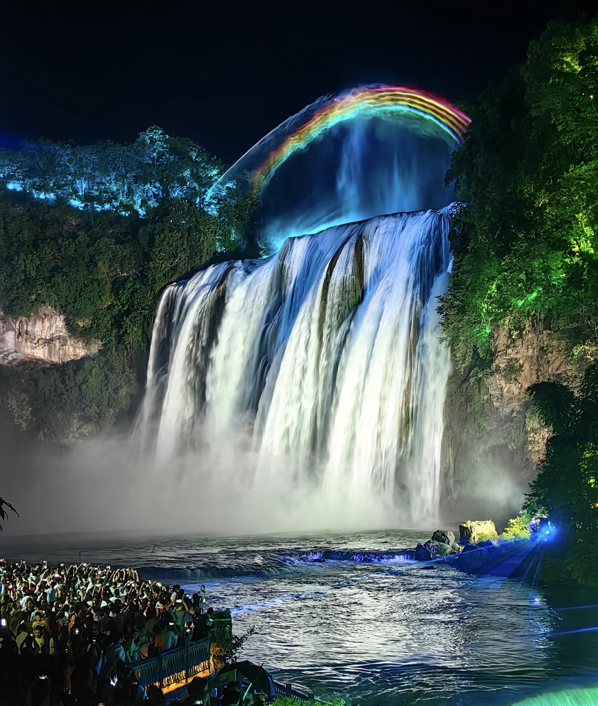 3-Day Guizhou Essential Scenic Spots Tour (Explore the Mysterious Xiaoqikong, Visit Xijiang Qianhu Miao Village, Stroll through Zhenyuan Time Alley, Discover the Billion-Year-Old Fanjing Mountain Wonders + Free Scenic Area Shuttle Bus & Insurance + Option