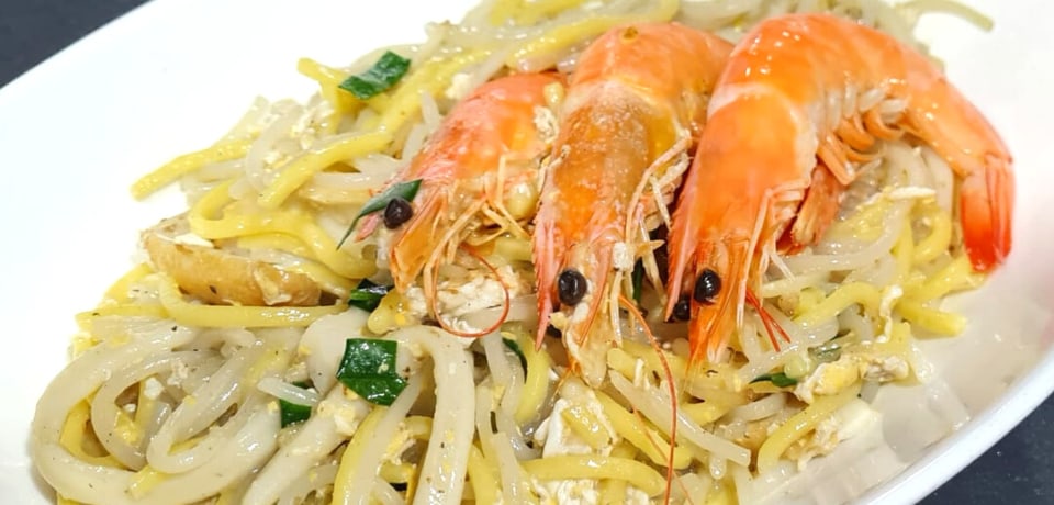 Petite Menu餐廳 - Aqueen Paya Lebar