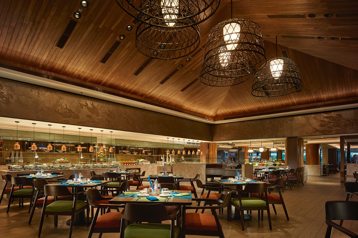 香格里拉丹絨亞路度假酒店 (Shangri-La Tanjung Aru, Sabah) 的塔圖咖啡廳 (Cafe TATU)