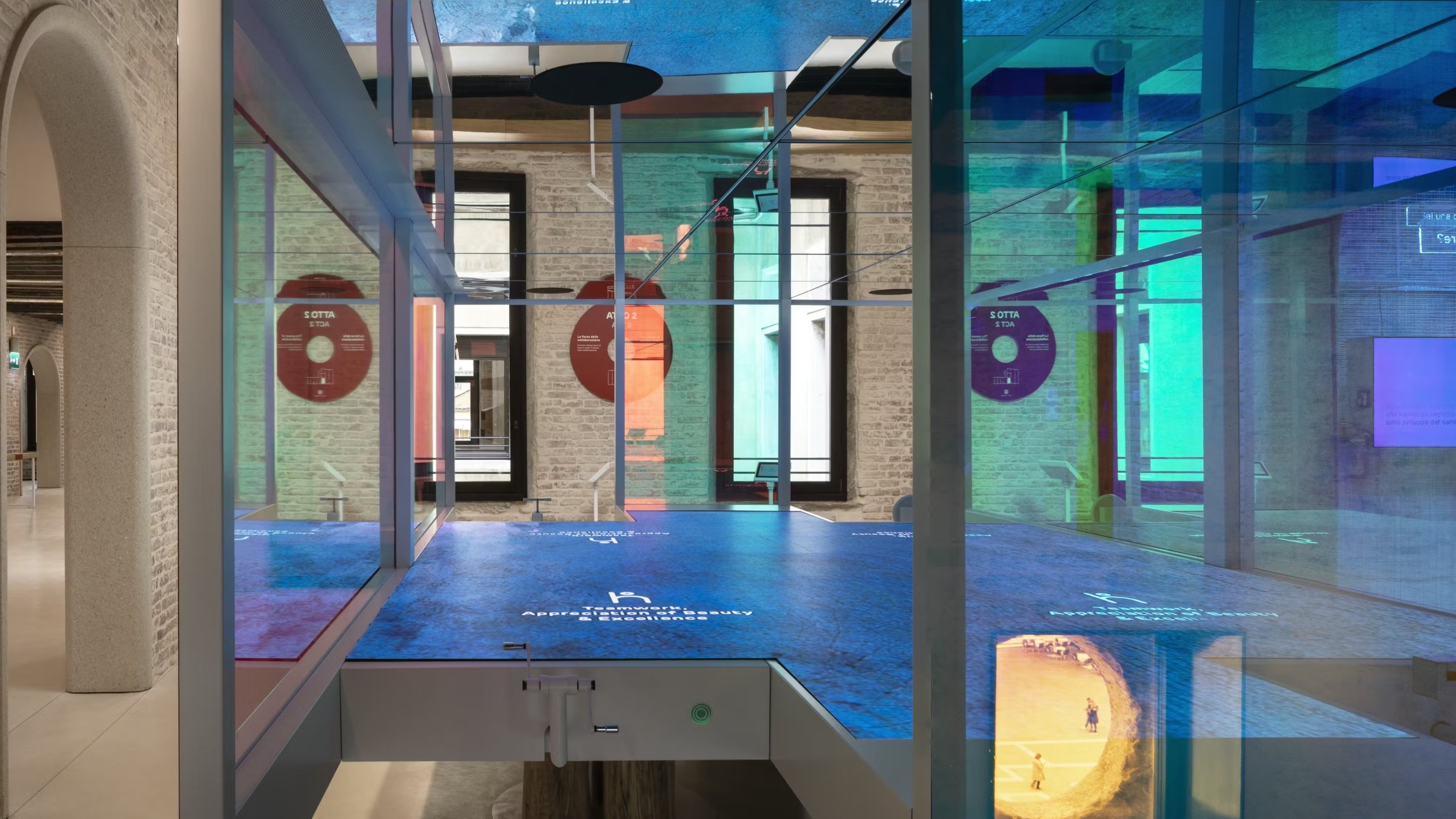 潛力無限展覽（A World of Potential exhibition）在人類安全網絡之家（Human Safety Net House）