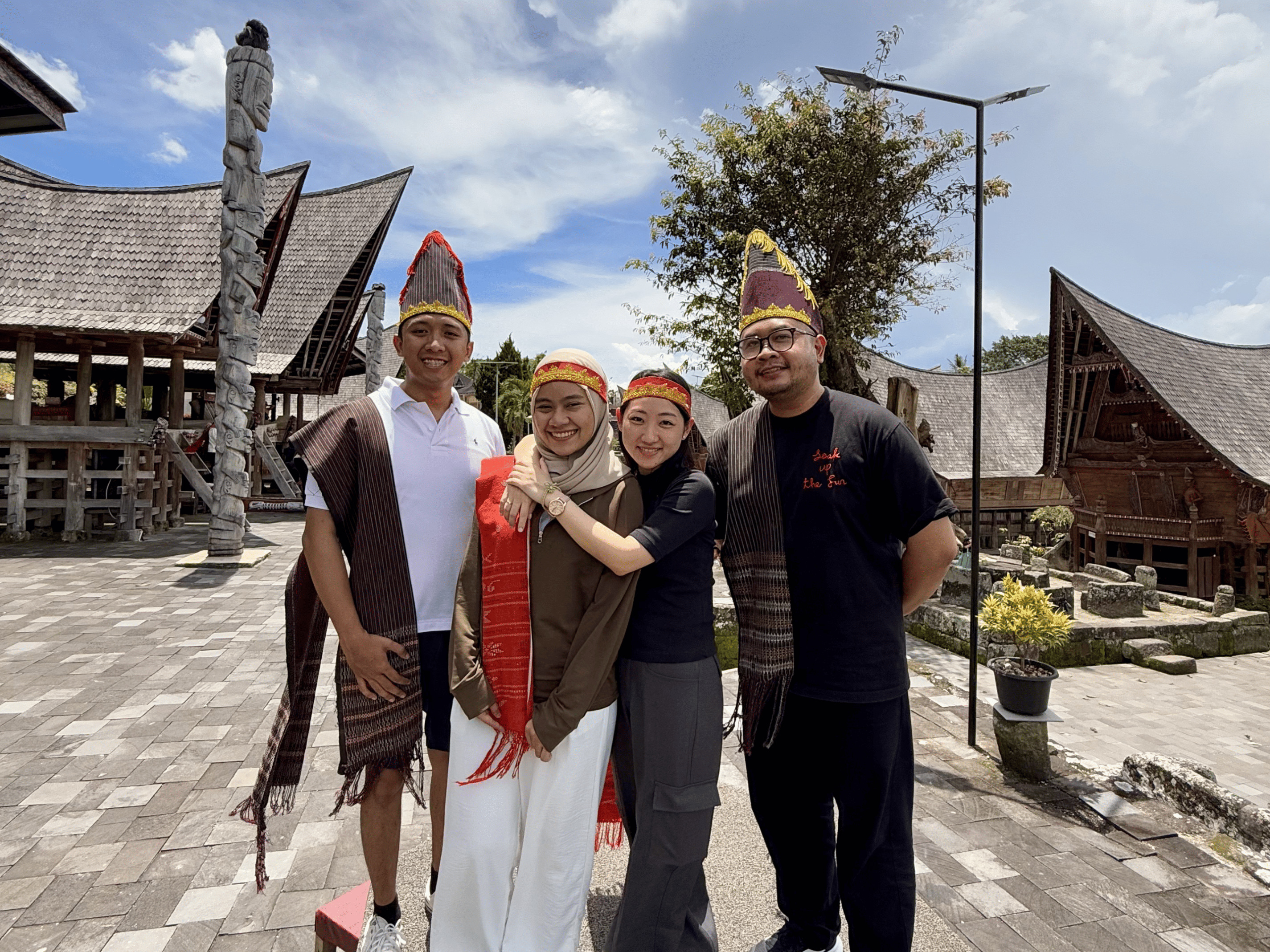 Medan City and Lake Toba Half-Day Private Tour