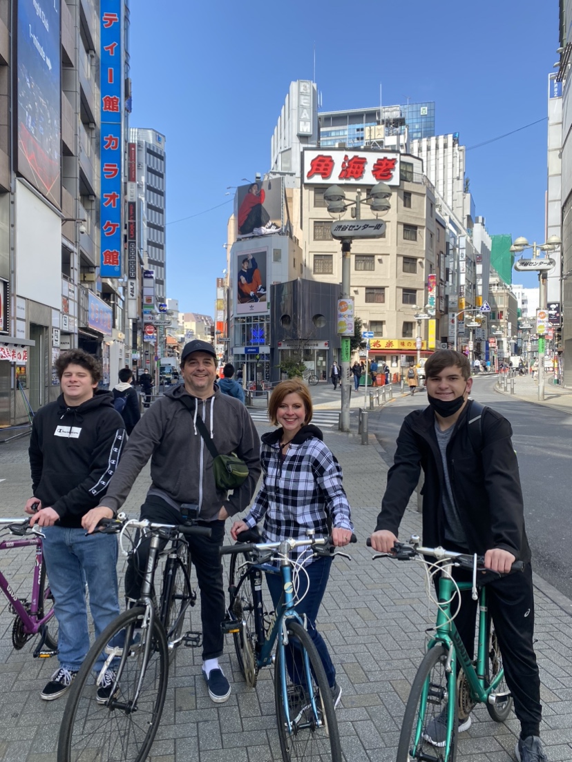 Half Day Local Cycling Tour on a High-end Cross Bike in Tokyo