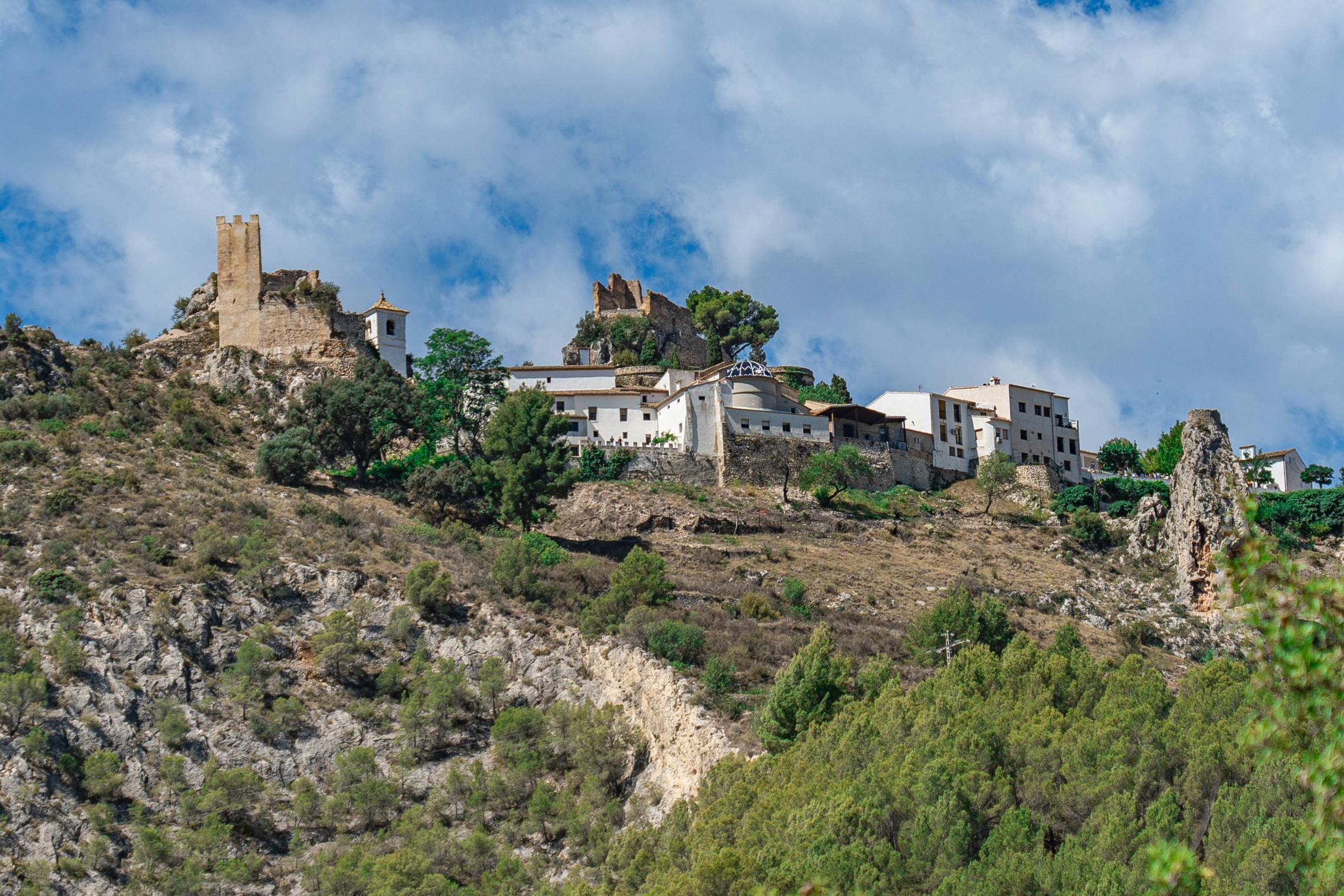 From Alicante: Benidorm, Guadalest and Coast Shore Excursion