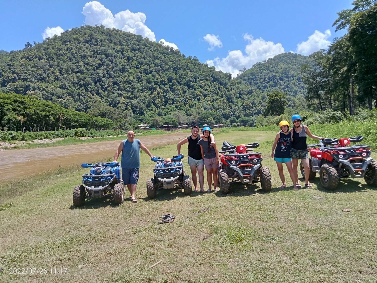 清邁沙灘車越野 & 白水漂流半日遊