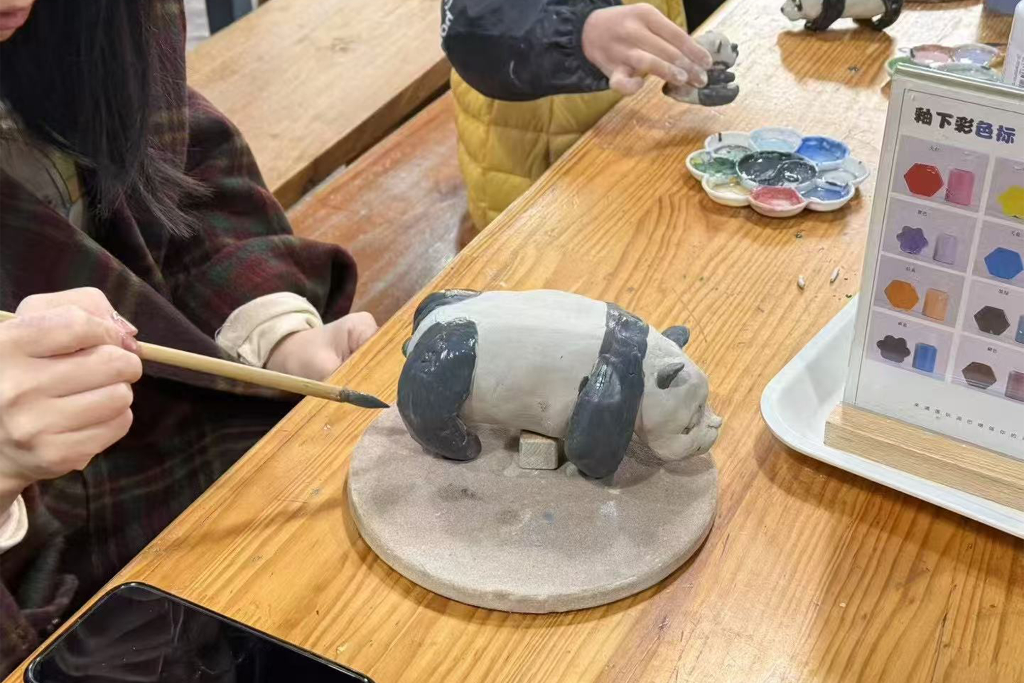 成都·非遺陶藝體驗【帶走一隻可愛的熊貓】湧蓮陶藝文化體驗館