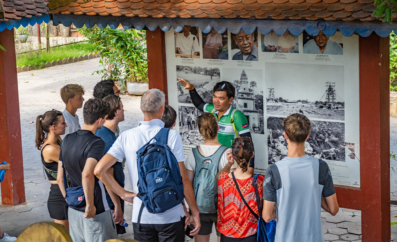 We will then visit the Wat Thmey Killing Field Memorial, which serves as a reminder of the atrocities committed in Cambodia from 1975 to 1979.