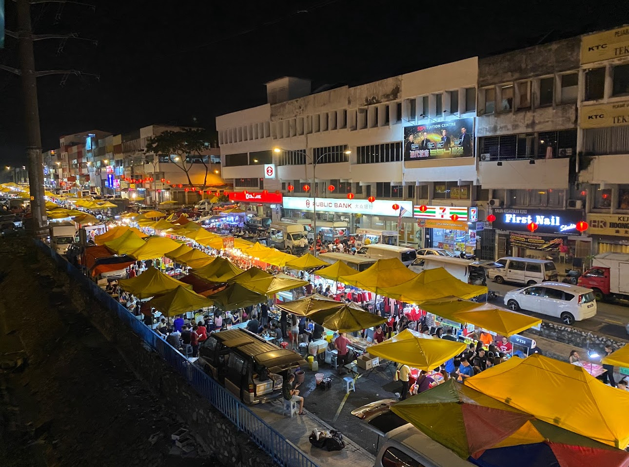 Ночной тур по башням-близнецам Петронас в Куала-Лумпуре с баром на крыше