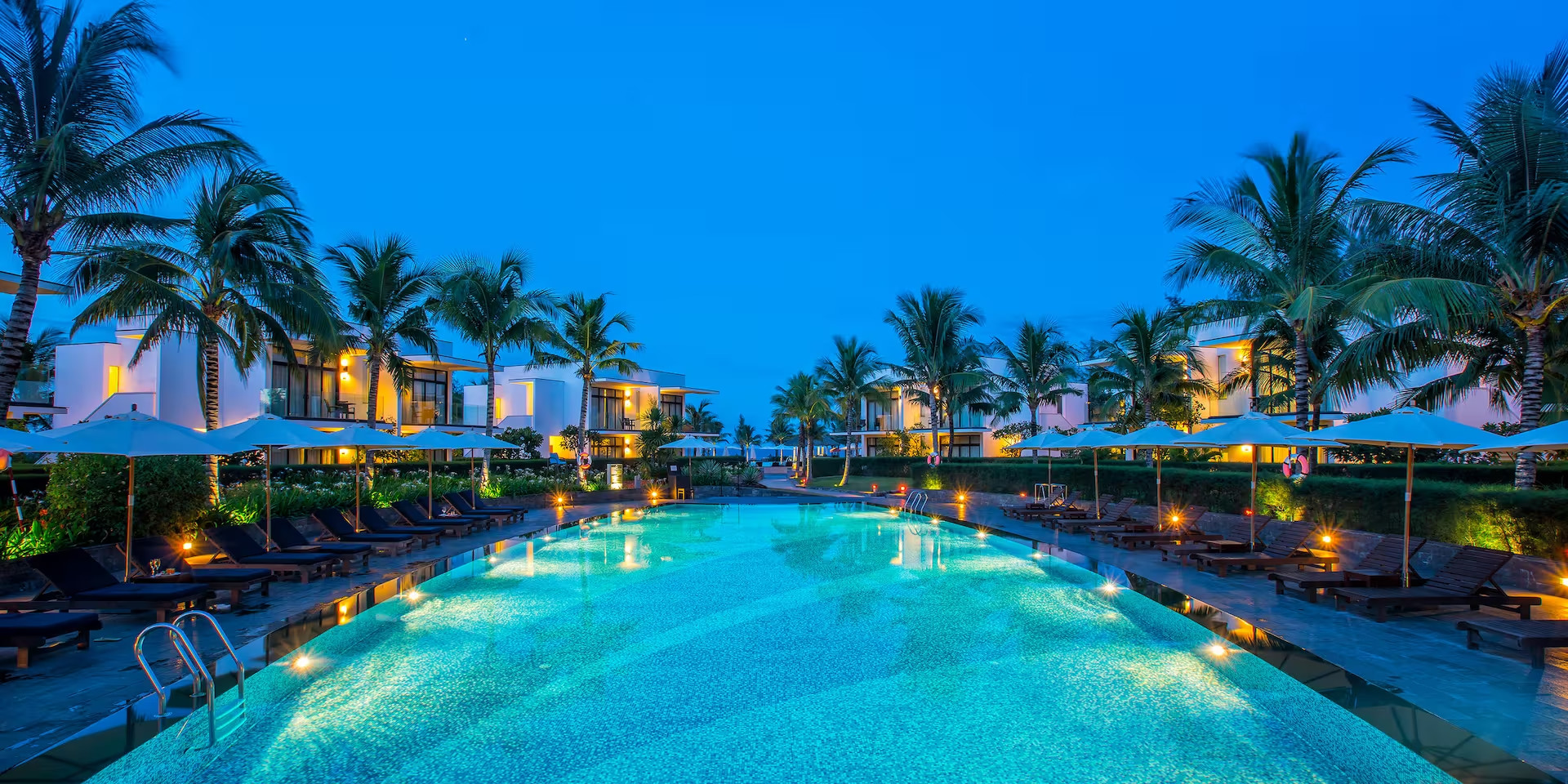 Flight Ticket & 3D2N Stay at Melia Da Nang Beach Resort Departure