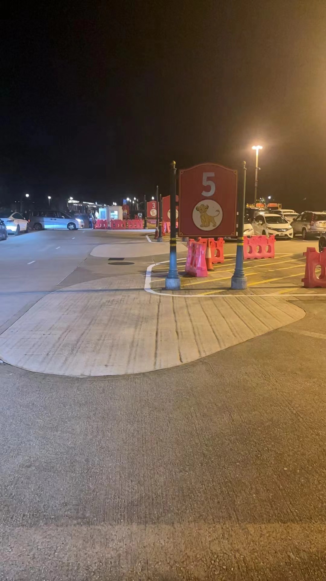 Hong Kong Disneyland Pick-up Point