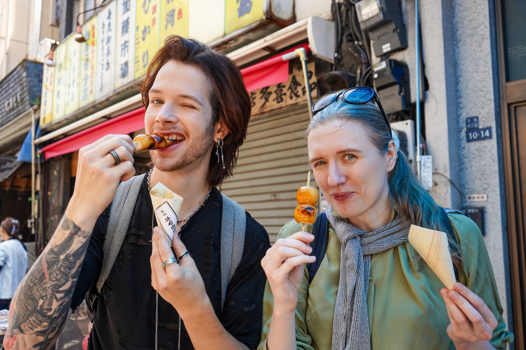 Tsukiji Market Fresh and Seasonal Japanese Delicacies Tour