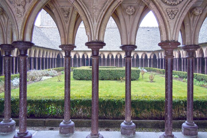 garden in mont saint-michel