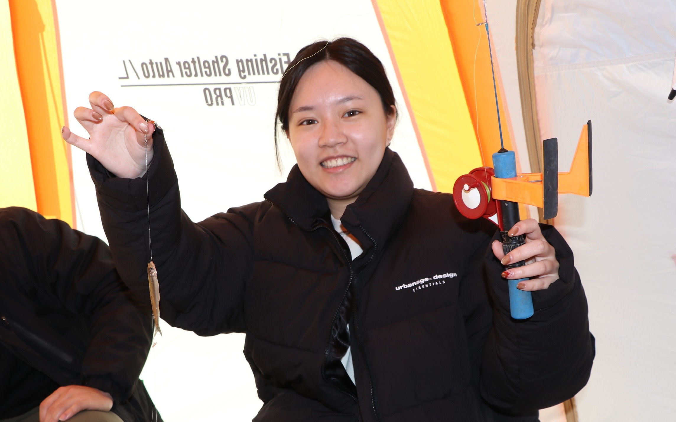 [Hokkaido, Sapporo Ice Fishing]  Sapporo Smelt Fishing Experience