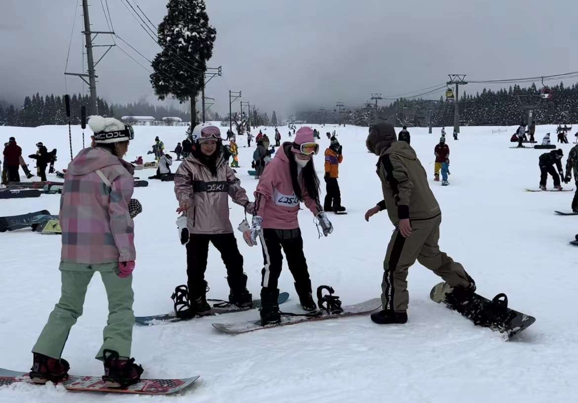 札幌滑雪場中英文私人單板/雙板教練課