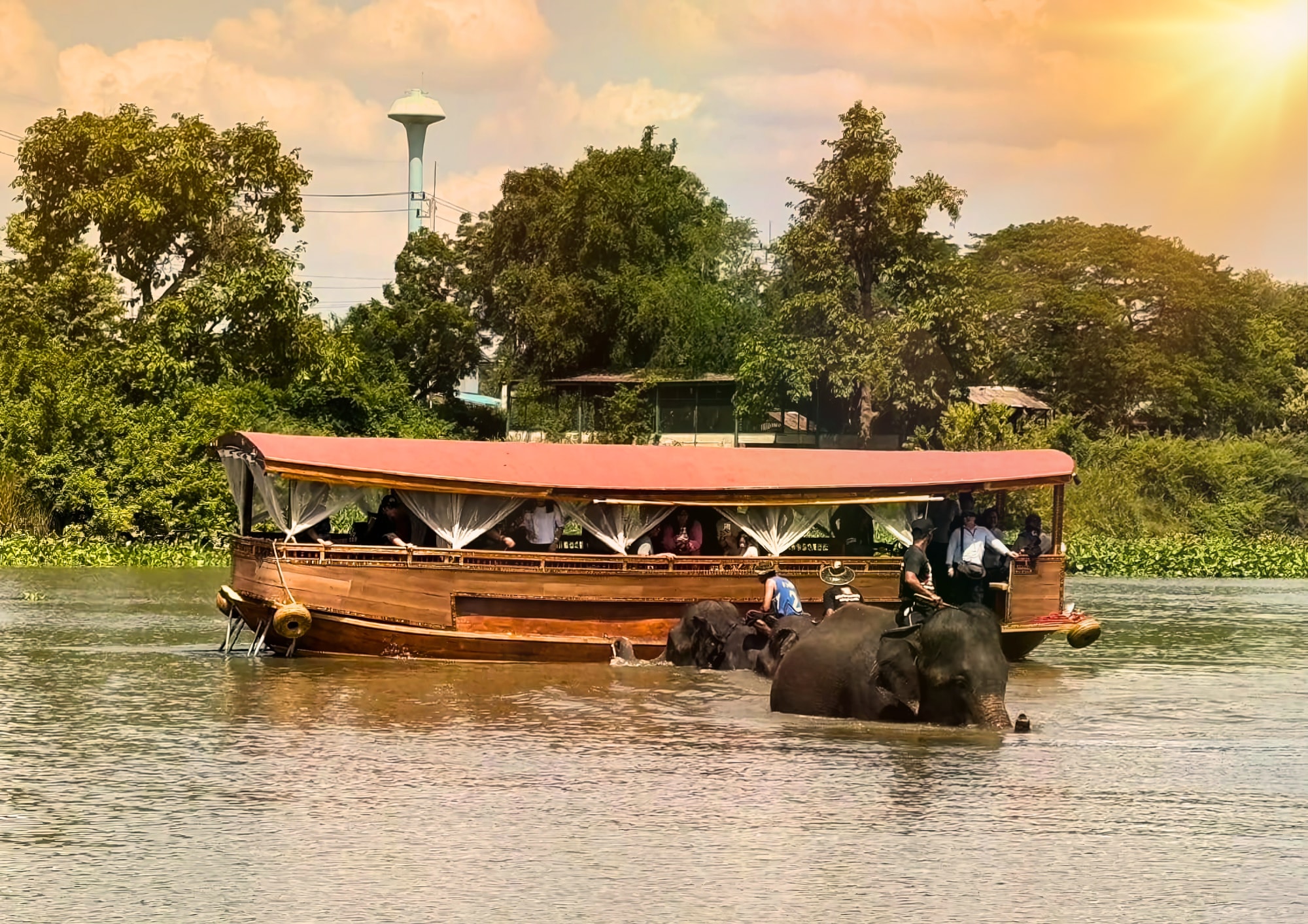 Ayutthaya Temples One Day Tour from Bangkok with Sunset Boat