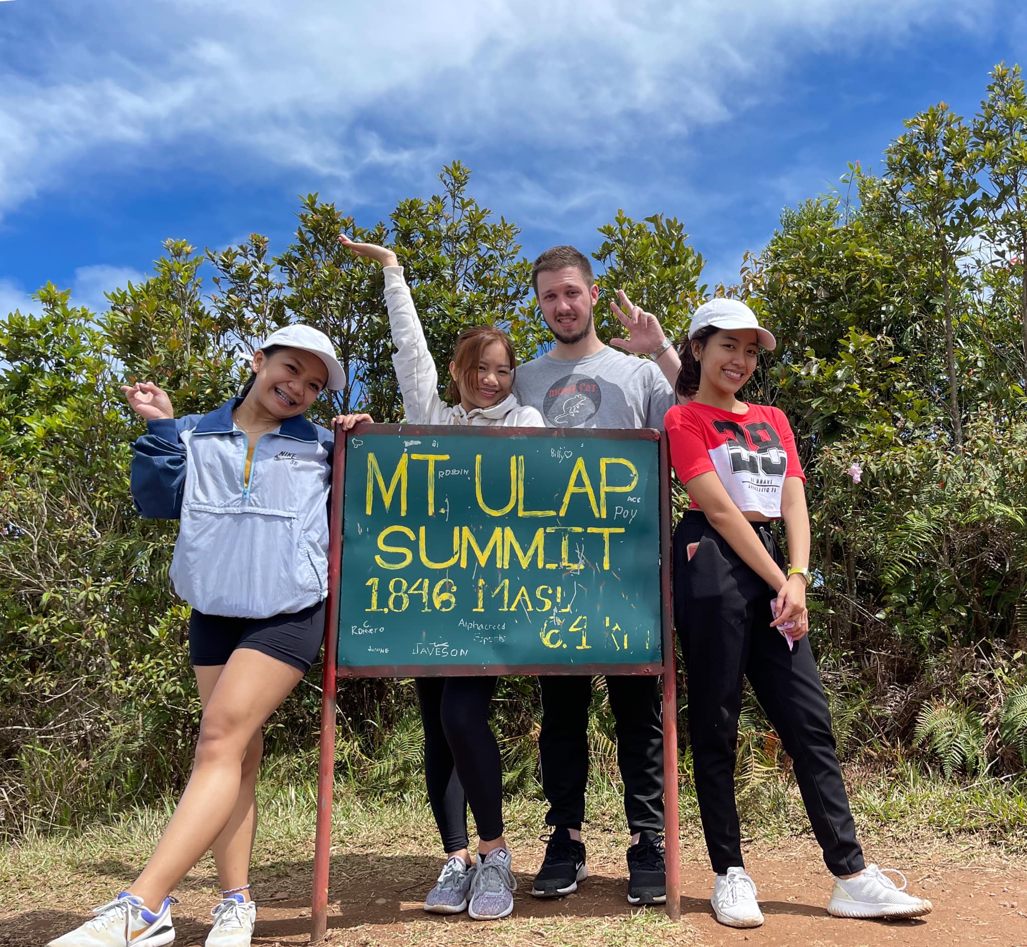 Ulap山徒步之旅（碧瑤出發）