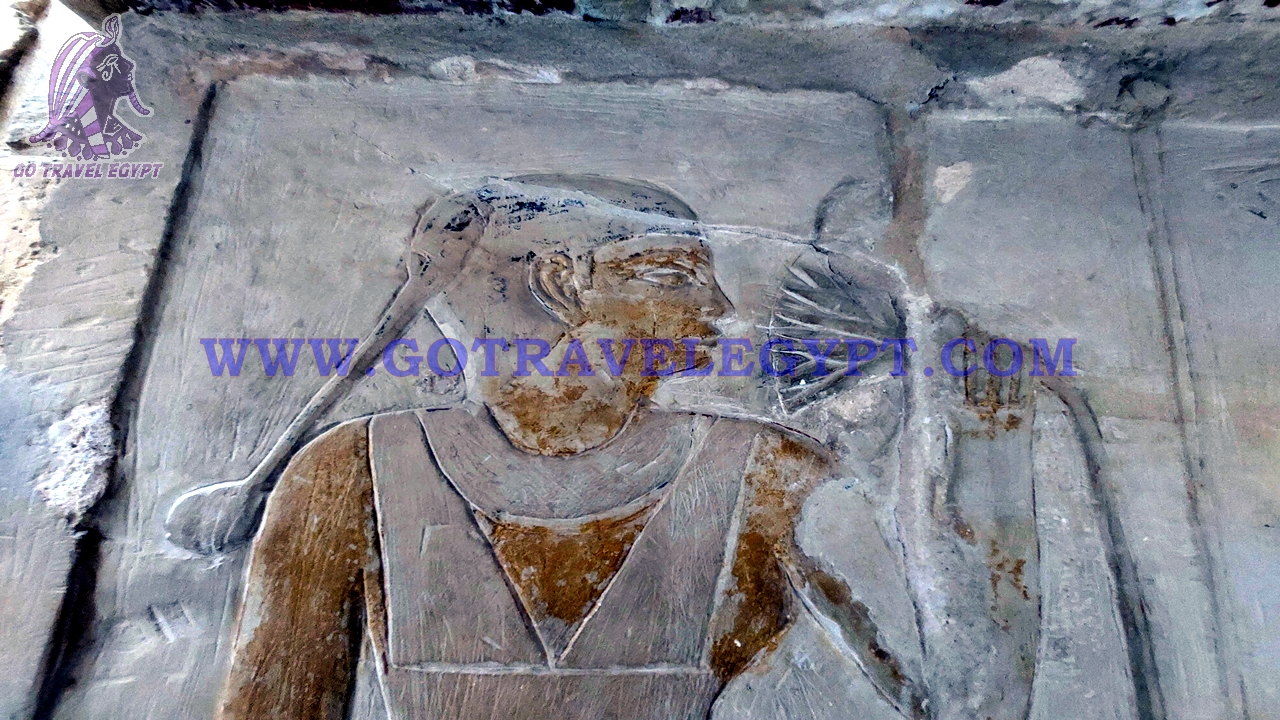 薩卡拉、塞拉皮斯神廟、孟菲斯和達舒爾（私人導遊陪同） & 車