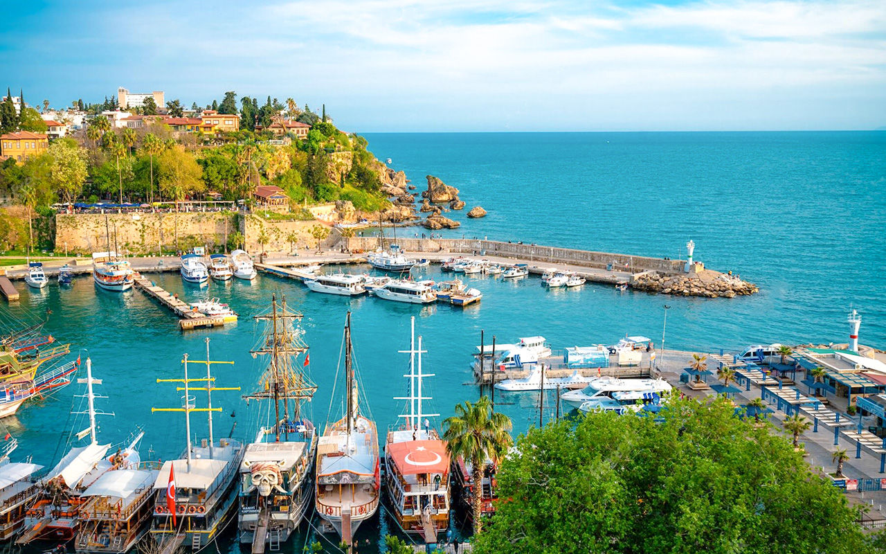 Antalya City Tour with Cable Car and Duden Waterfall Visit