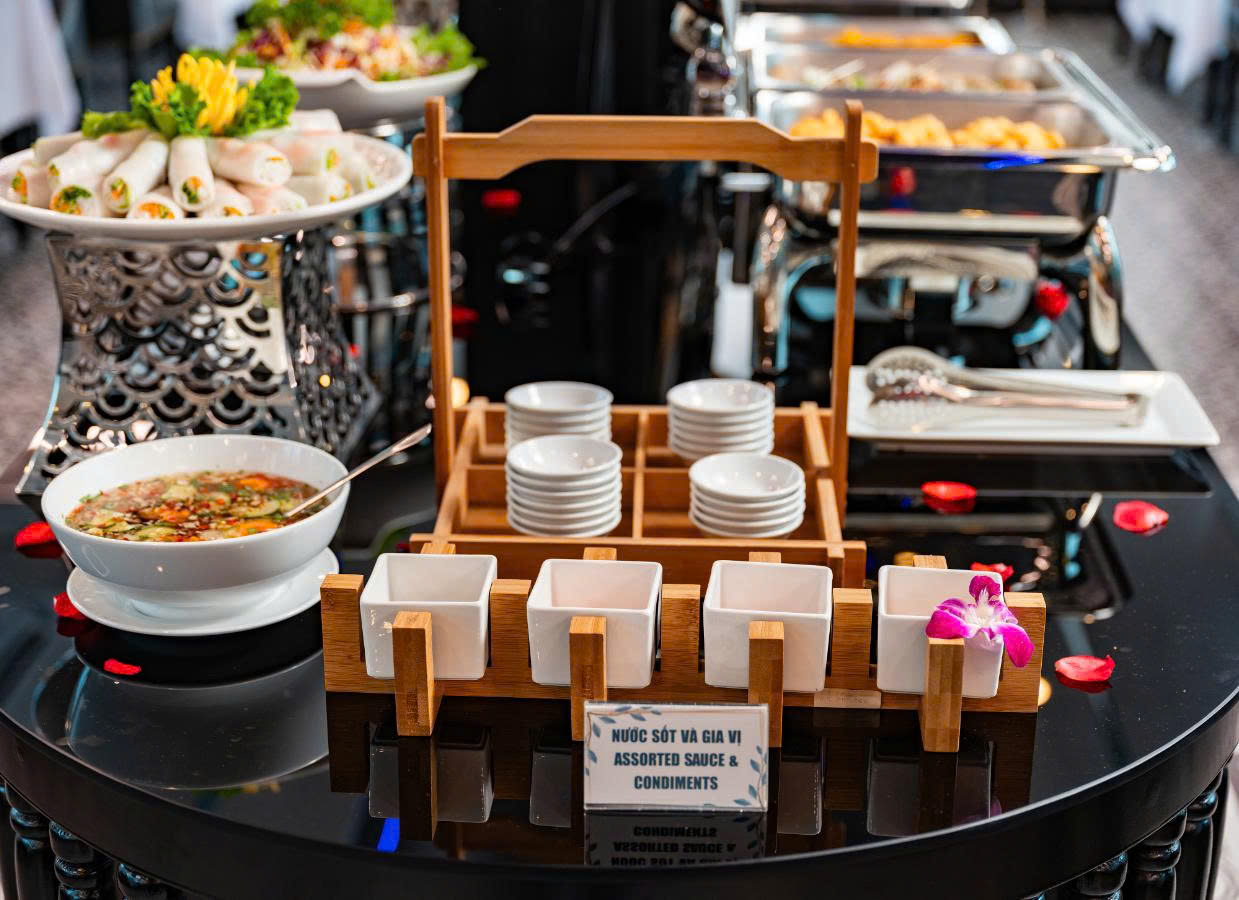 醬汁和春捲 醬汁和春捲