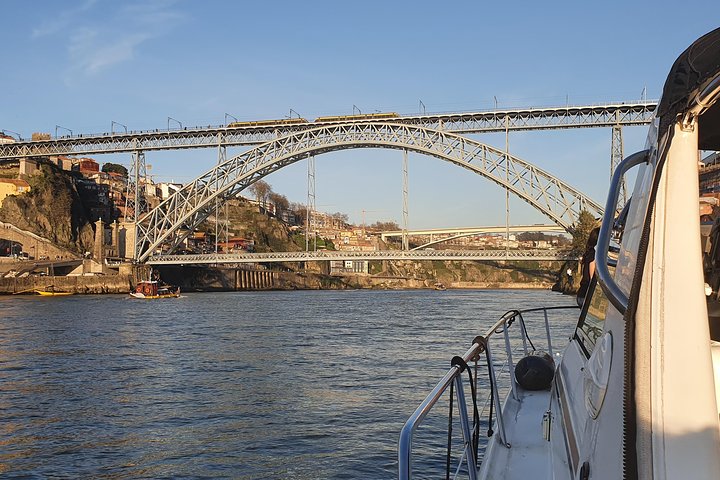Sunset Douro River Yacht Small-Group Tour from Porto