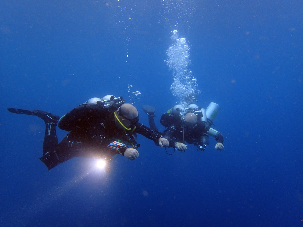 Enriched Air Diver (Nitrox) in Moalboal with PADI 5 Star CDC