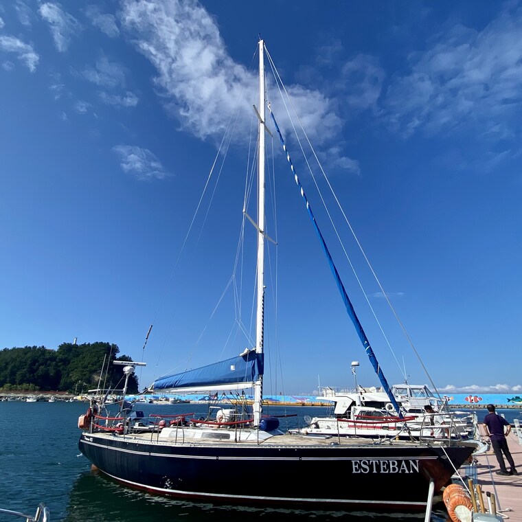 Yangyang Coastal Sailing Experience