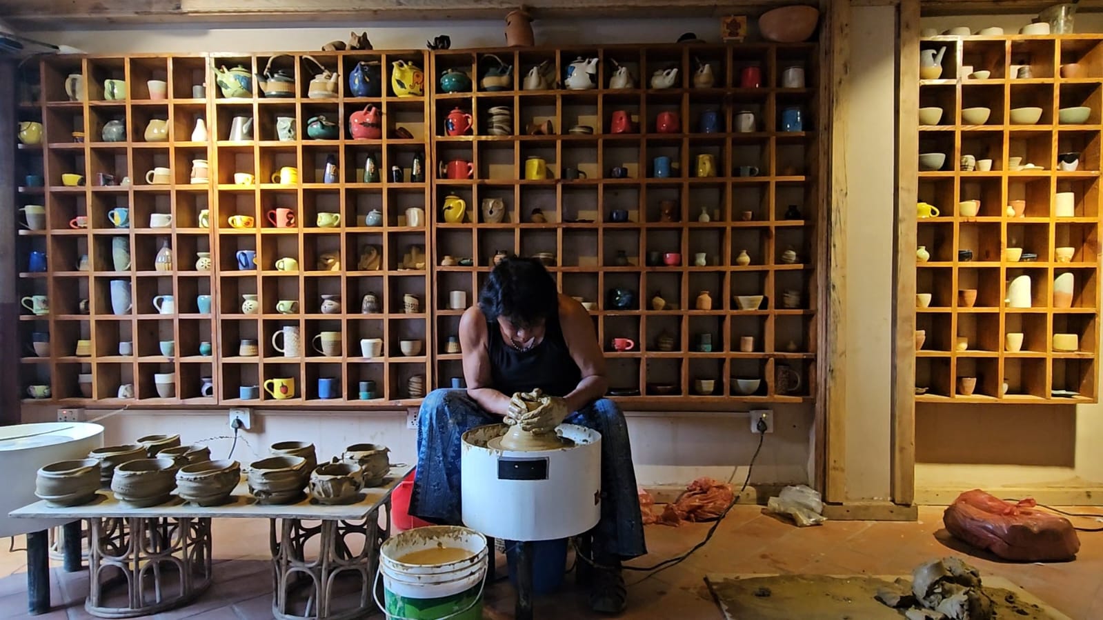 One Day Kathmandu: Clay Art, Nepali Lunch and Folk Music Experience