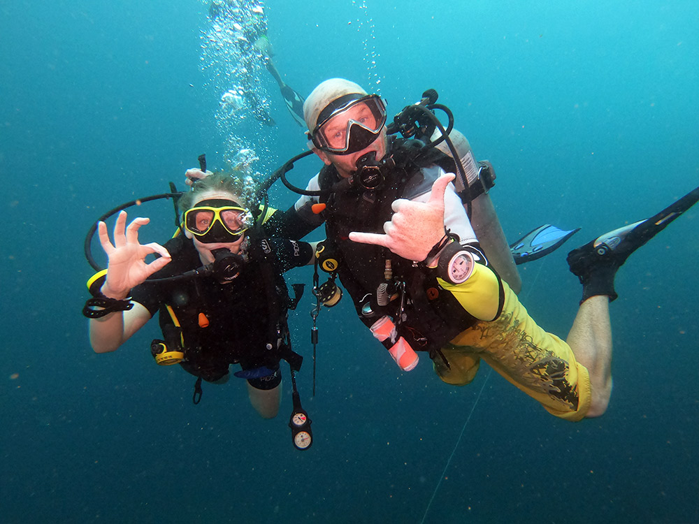 帕岸島 PADI 五星潛水中心體驗潛水