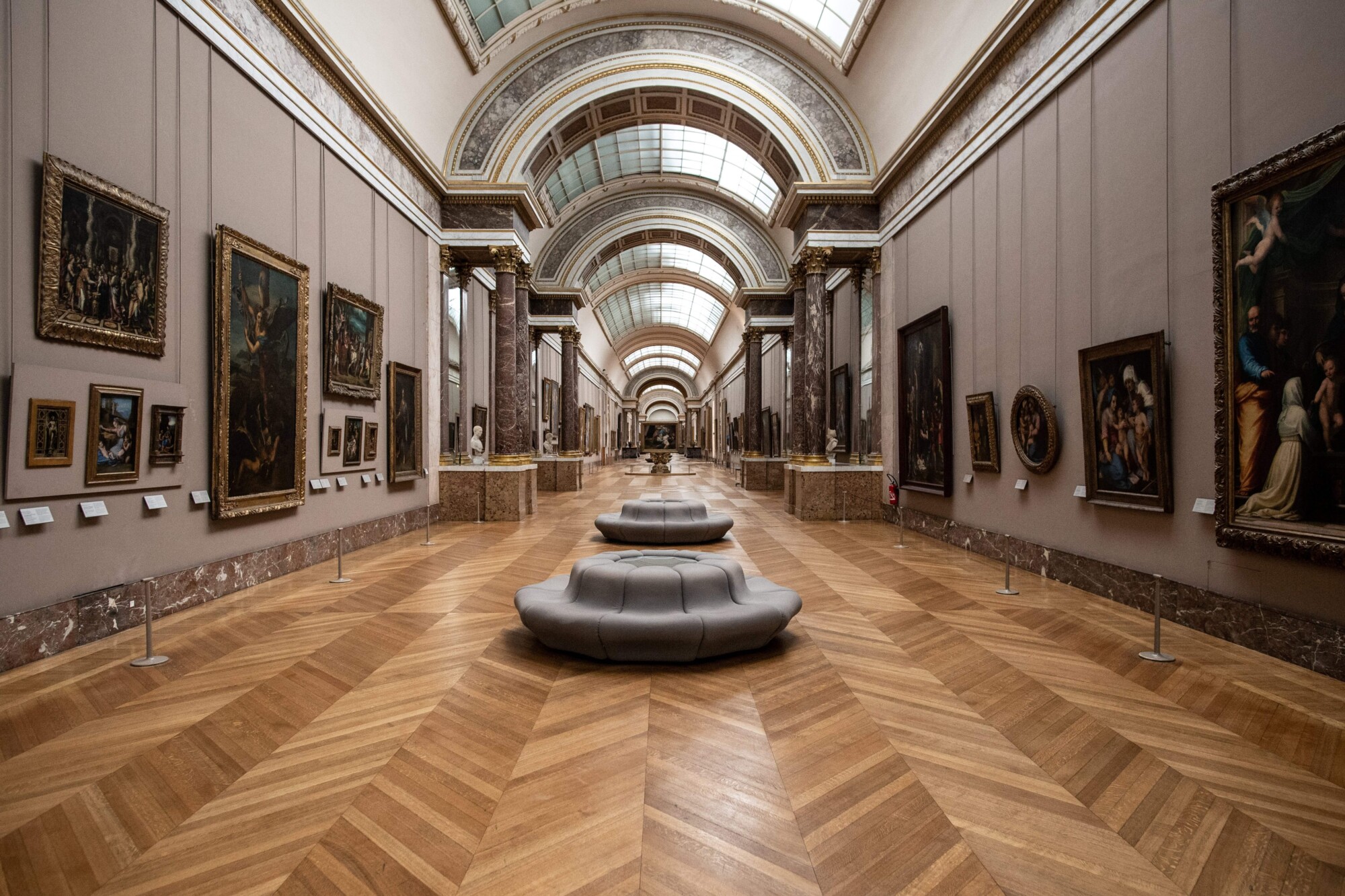 Louvre Museum 6 Highlights Audio Guide (Chinese & English)