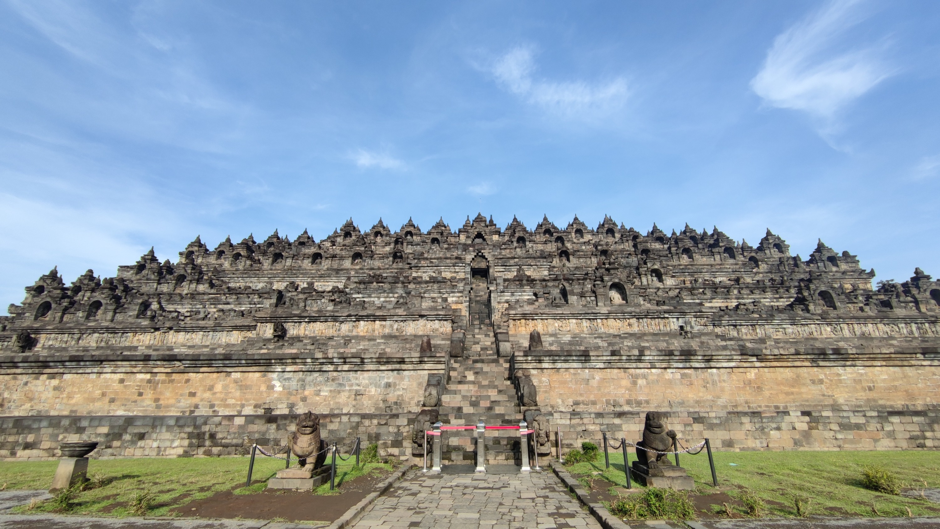 borobudur temple in yogyakarta